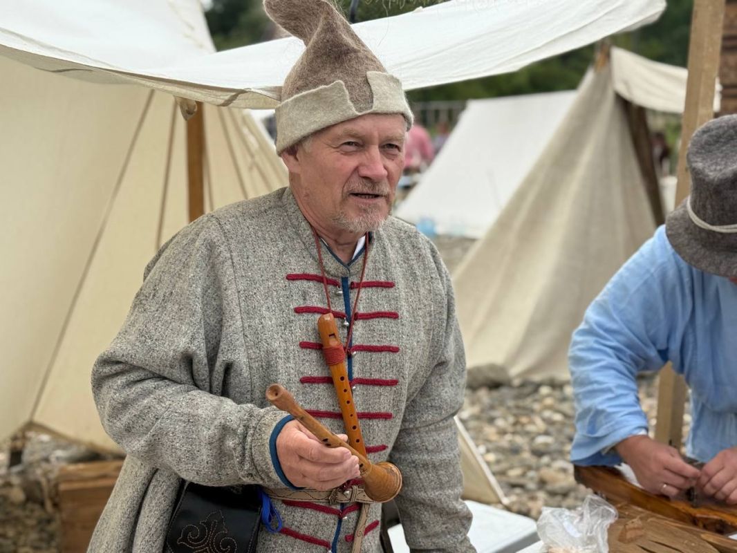 Исторический фестиваль «Братина: Русская глава» в Магадане: полиция обеспечила безопасность Исторический фестиваль «Братина: Русская глава» в Магадане: полиция обеспечила безопасность