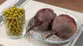Откройте вкусные грани свеклы: пять простых и полезных салатов для повседневного меню