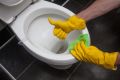 Эффективная уборка туалета: как использовать хлорный отбеливатель