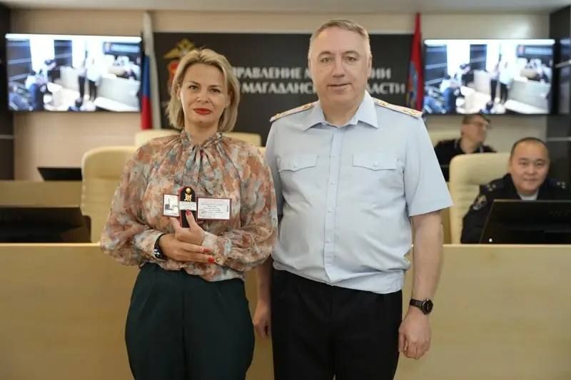 Полицейским Колымы вручили первые офицерские погоны Полицейским Колымы вручили первые офицерские погоны