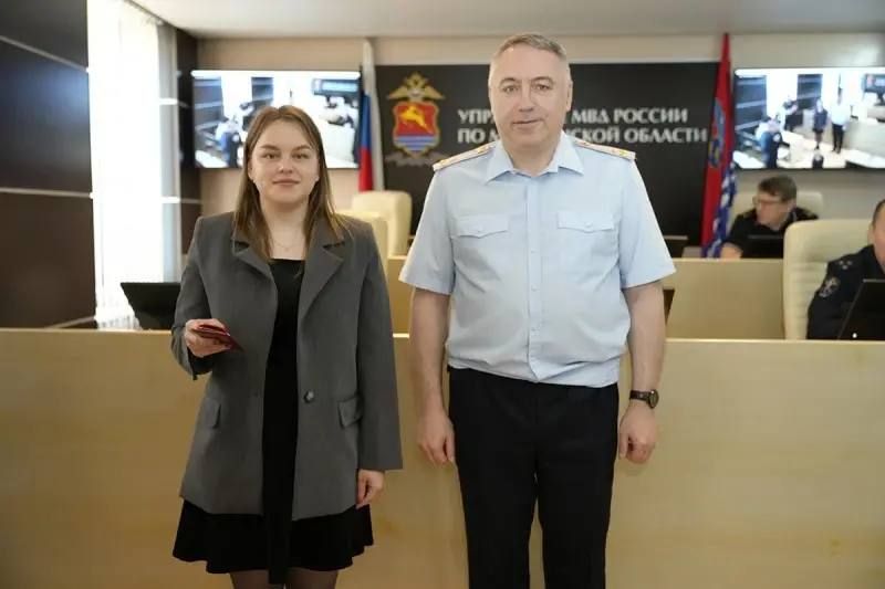 Полицейским Колымы вручили первые офицерские погоны Полицейским Колымы вручили первые офицерские погоны