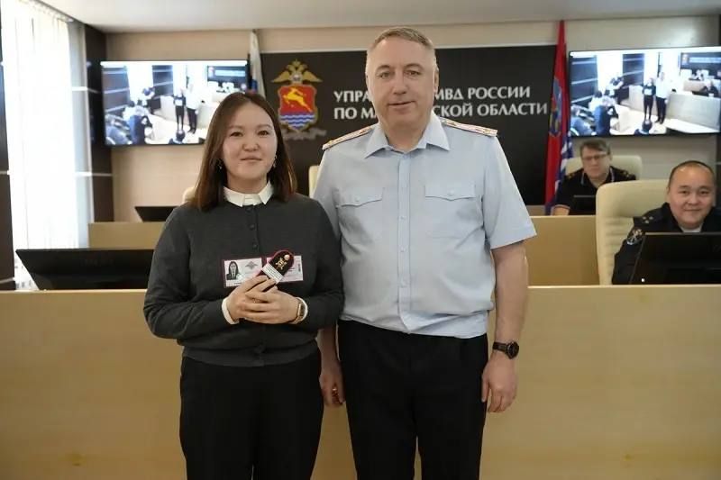 Полицейским Колымы вручили первые офицерские погоны Полицейским Колымы вручили первые офицерские погоны