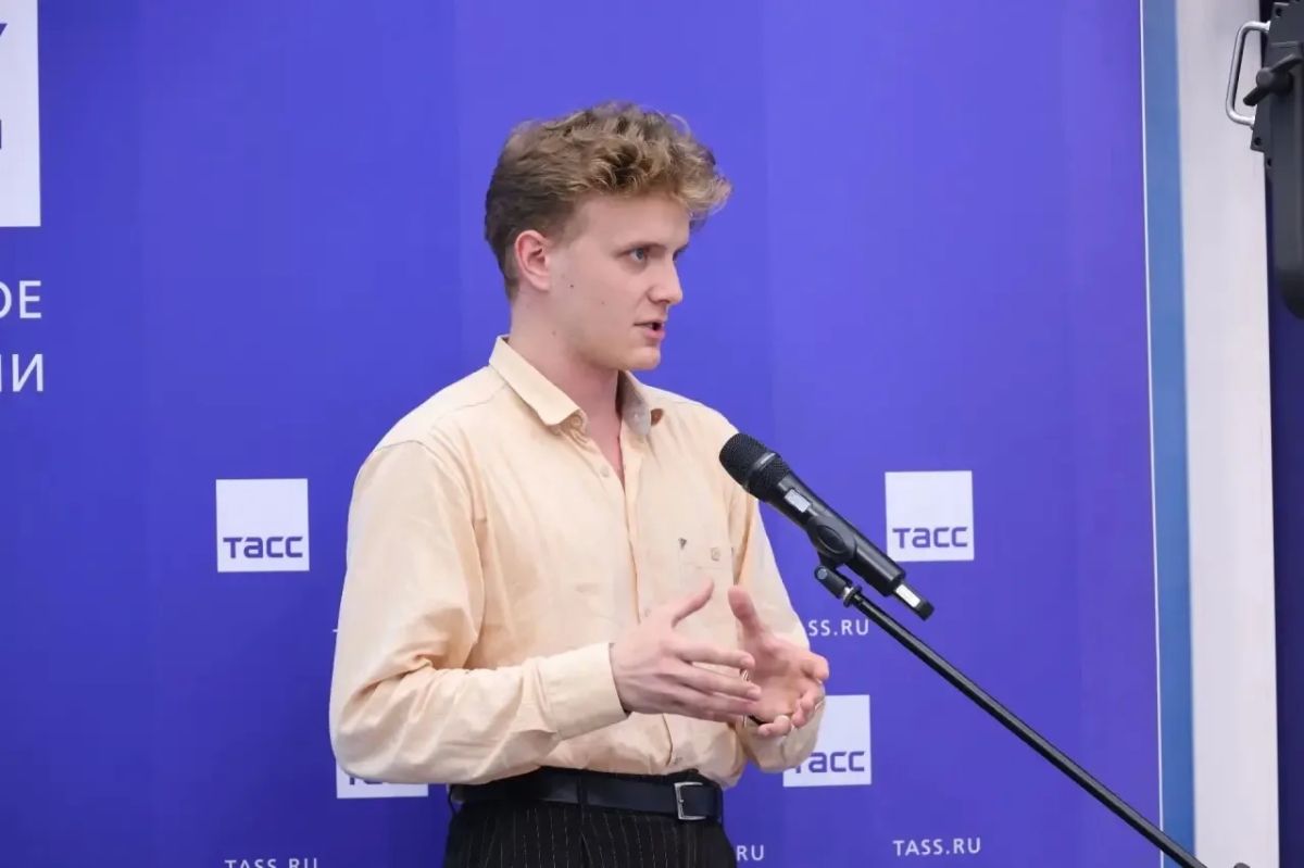 Лариса Поликанова: Практическую реализацию мастерпланов обсудили вместе с коллегами из Читы, ЮжноСахалинска, Якутска и экспертами КБ «Стрелка» в рамках прессконференции ТАСС Лариса Поликанова: Практическую реализацию мастерпланов обсудили вместе с коллегами из Читы, ЮжноСахалинска, Якутска и экспертами КБ «Стрелка» в рамках прессконференции ТАСС
