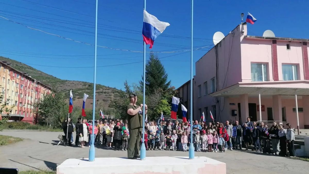 Как Колыма отметила День флага Как Колыма отметила День флага