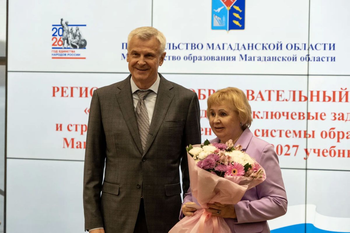 Сергей Носов ответил на вопросы сотрудников сферы образования в формате открытого диалога Сергей Носов ответил на вопросы сотрудников сферы образования в формате открытого диалога