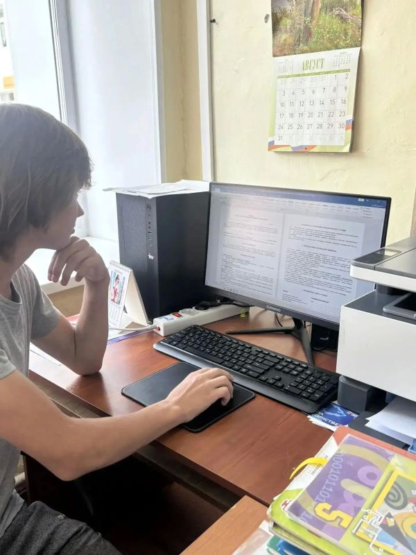 Лето с пользой: как Кадровый центр «Работа России» Магаданской области помогает подросткам с трудоустройством Лето с пользой: как Кадровый центр «Работа России» Магаданской области помогает подросткам с трудоустройством