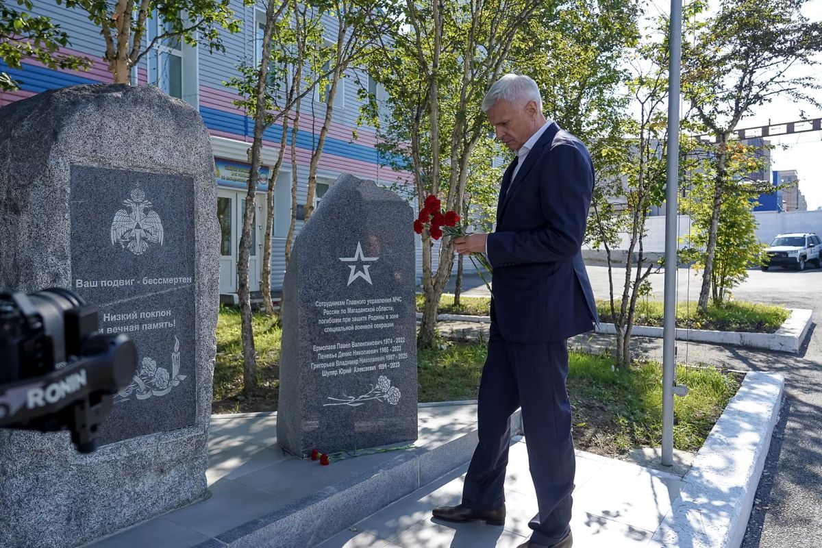 Сергей Носов: На встрече с личным составом ГУ МЧС России по Магаданской области обсудили работу ведомства и социально-экономическое развитие региона Сергей Носов: На встрече с личным составом ГУ МЧС России по Магаданской области обсудили работу ведомства и социально-экономическое развитие региона