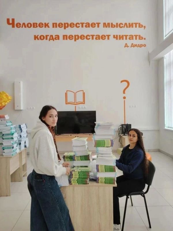 Более 850 колымских подростков нашли работу этим летом благодаря Кадровому центру «Работа России» Магаданской области Более 850 колымских подростков нашли работу этим летом благодаря Кадровому центру «Работа России» Магаданской области