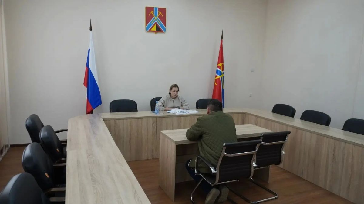 Министр природных ресурсов и экологии Магаданской области посетила Сусуманский муниципальный округ Министр природных ресурсов и экологии Магаданской области посетила Сусуманский муниципальный округ