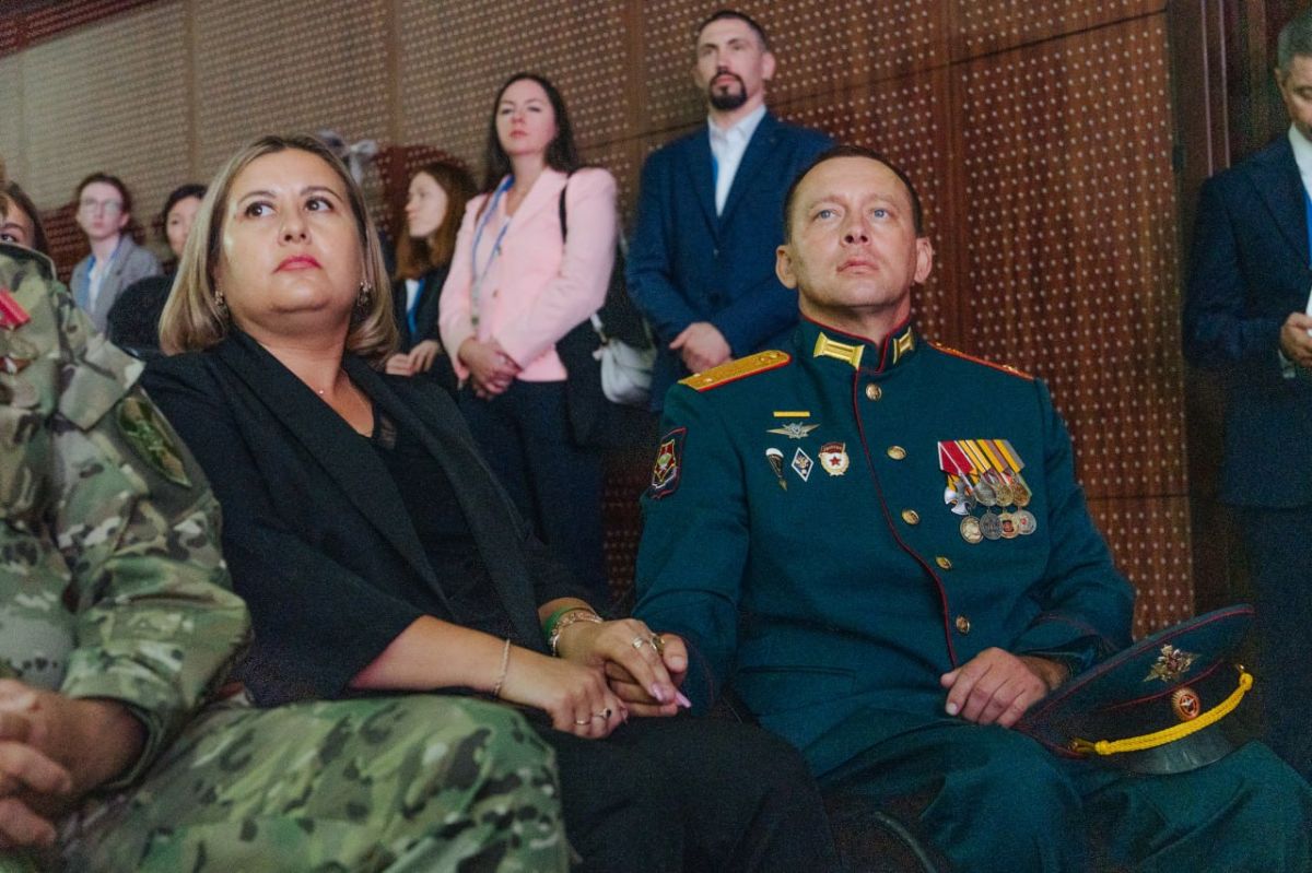 Делегация Магаданской области в лице ветеранов и родственников героев приняла активное участие в выработке мер государственной поддержки на Всероссийском форуме «Вместе победим» Делегация Магаданской области в лице ветеранов и родственников героев приняла активное участие в выработке мер государственной поддержки на Всероссийском форуме «Вместе победим»