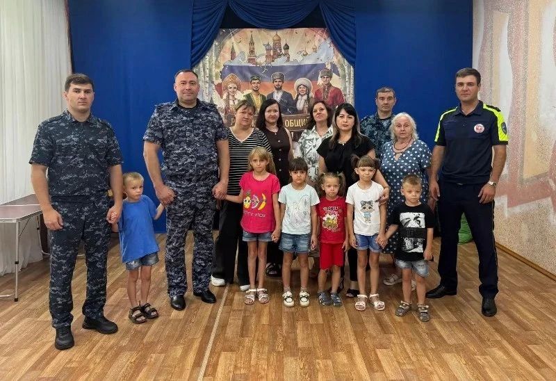 Вместо скучных профилактических бесед с полицейскими — увлекательные активности и полезные знания Вместо скучных профилактических бесед с полицейскими — увлекательные активности и полезные знания