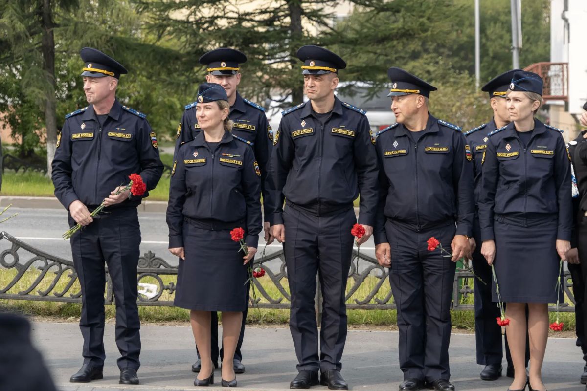 В Магадане прошла памятная церемония, приуроченная к Дню солидарности в борьбе с терроризмом В Магадане прошла памятная церемония, приуроченная к Дню солидарности в борьбе с терроризмом