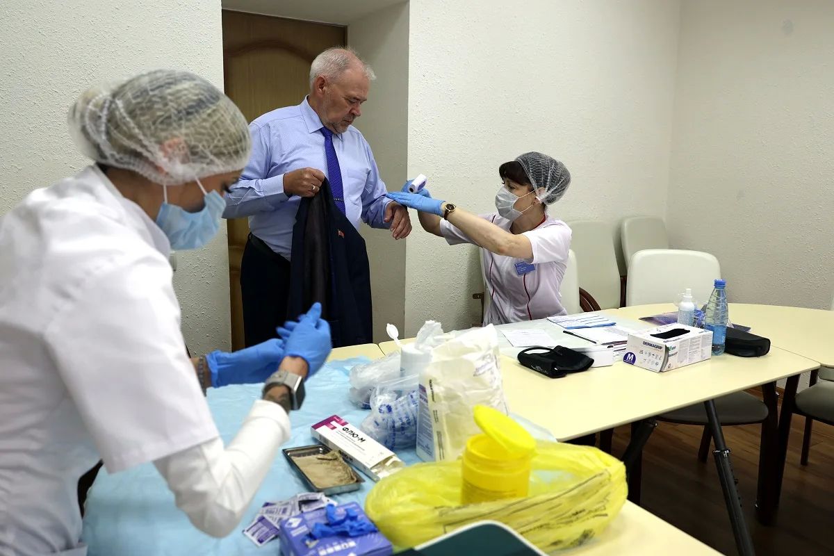 На Колыме стартовала сезонная иммунизация населения против гриппа На Колыме стартовала сезонная иммунизация населения против гриппа