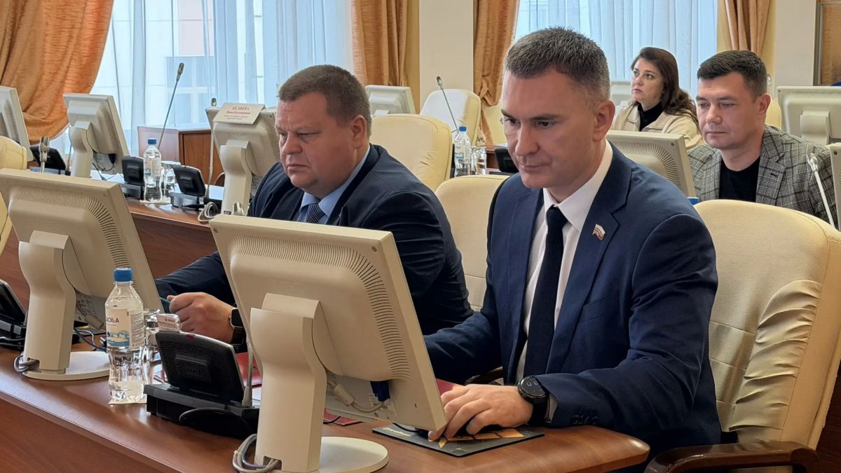 На заседании комиссии по градостроительству, ЖКХ и экологии рассмотрены изменения в муниципальные программы На заседании комиссии по градостроительству, ЖКХ и экологии рассмотрены изменения в муниципальные программы