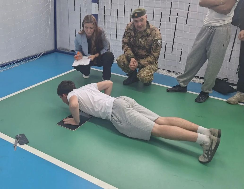 Колымские ветераны провели для молодежи соревнования по стрельбе и ГТО в поселке Ола Колымские ветераны провели для молодежи соревнования по стрельбе и ГТО в поселке Ола