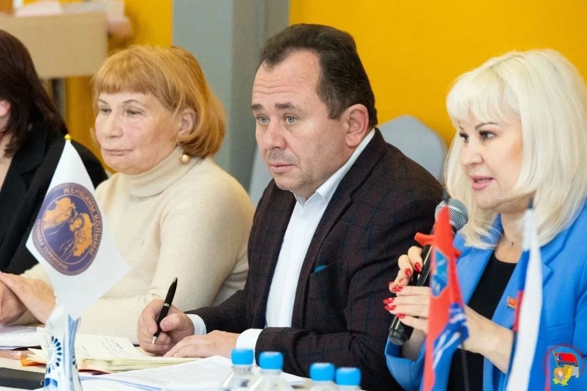 Открытый диалог о самом важном: поддержке семей с детьми Открытый диалог о самом важном: поддержке семей с детьми
