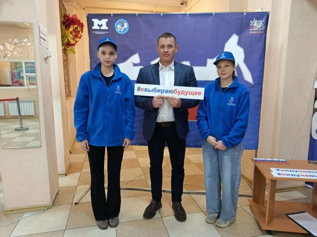 Областной фотоконкурс «Живая открытка» проходит в эти дни на УИК по всей Магаданской области