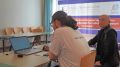 Губернатор Сергей Носов посетил Штаб общественного наблюдения