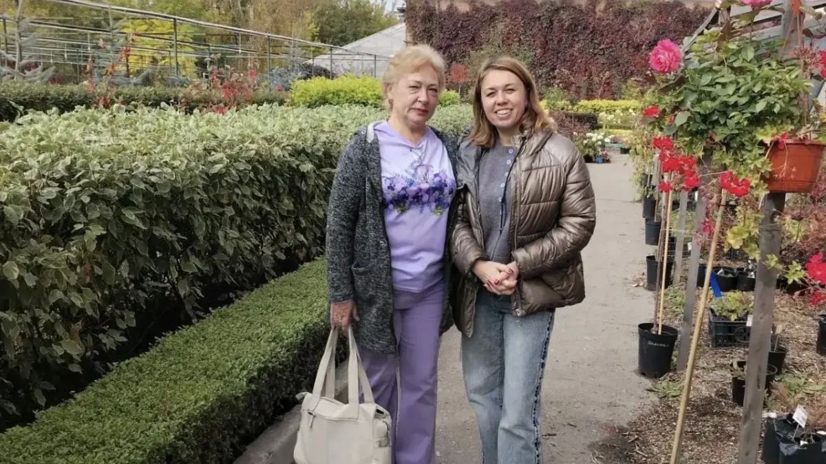 Лариса Поликанова: Обмен опытом в сфере озеленения и благоустройства — специалисты КЗХ обменялись опытом с коллегами из Иркутской области Лариса Поликанова: Обмен опытом в сфере озеленения и благоустройства — специалисты КЗХ обменялись опытом с коллегами из Иркутской области