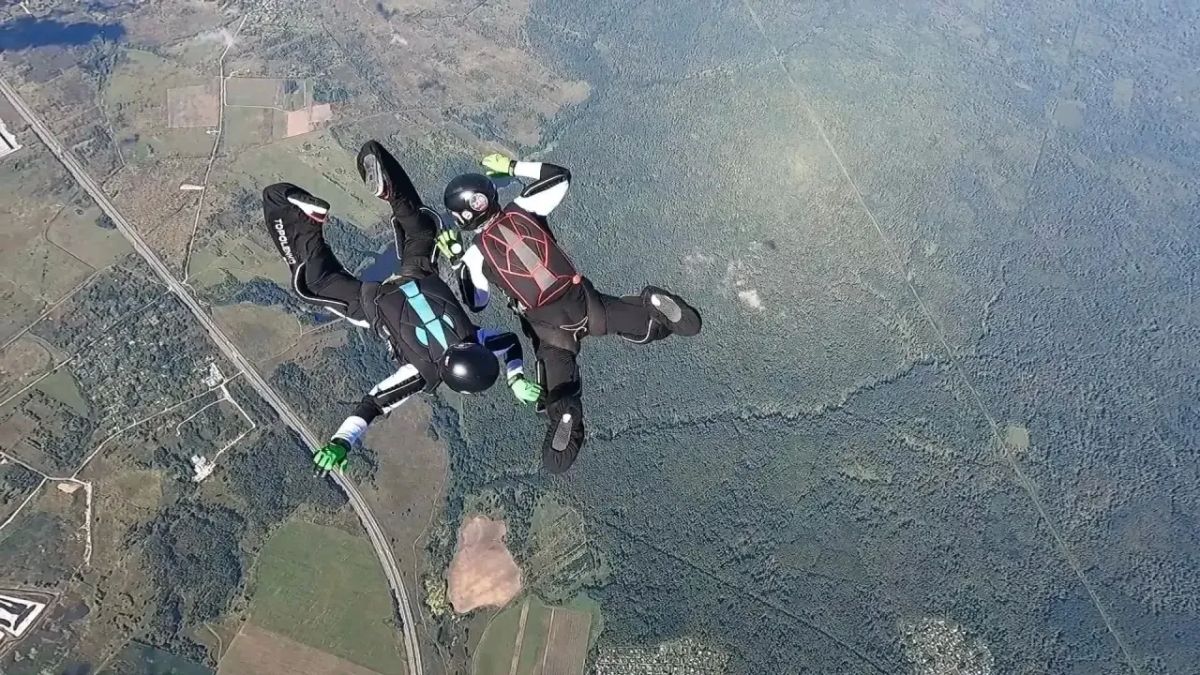 Лариса Поликанова: С радостью поздравляю наших магаданских парашютистов с очередными яркими победами! Лариса Поликанова: С радостью поздравляю наших магаданских парашютистов с очередными яркими победами!