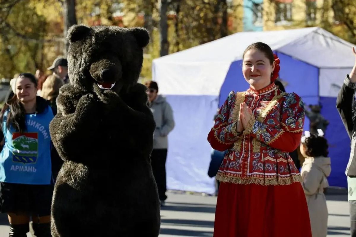 В Магаданской области торжественно отметили 100-летие образования Ольского района В Магаданской области торжественно отметили 100-летие образования Ольского района