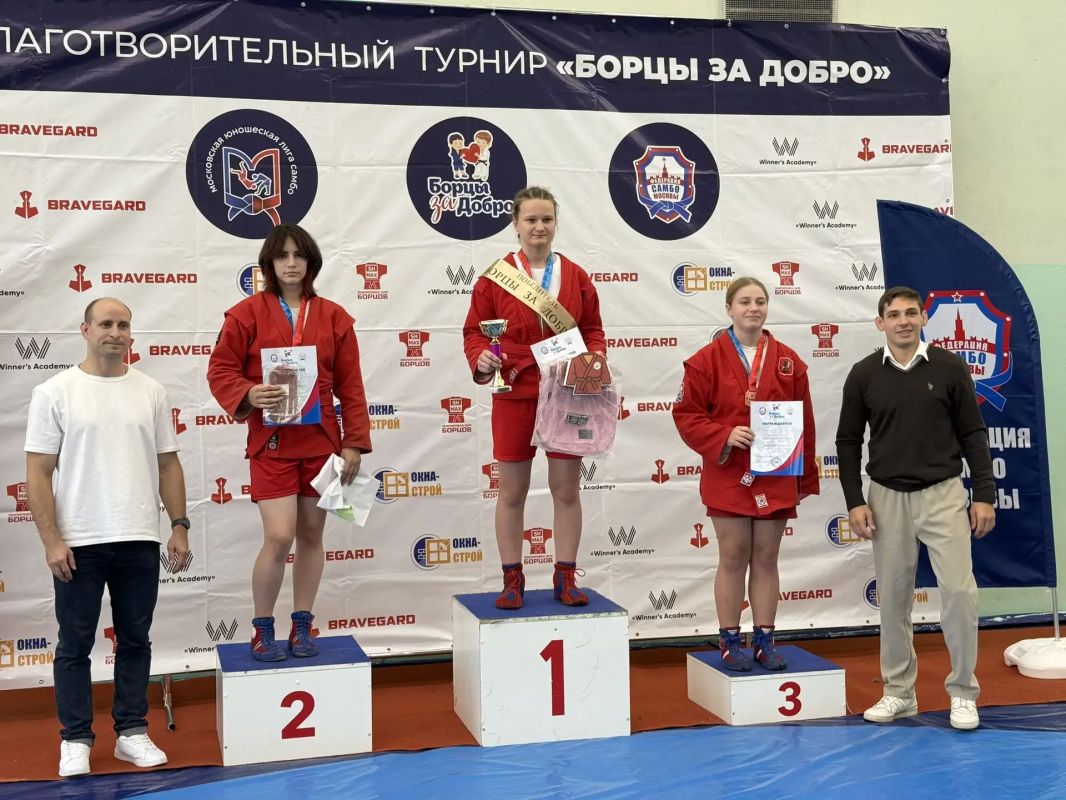 Колымчанки взяли «серебро» и «бронзу» одного из самых конкурентных женских турниров по самбо