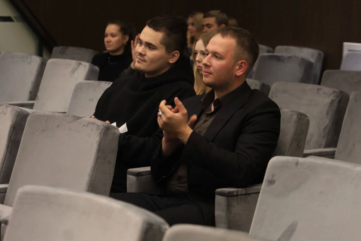 В Магадане презентовали новый художественный фильм «Эхо Теньки» В Магадане презентовали новый художественный фильм «Эхо Теньки»