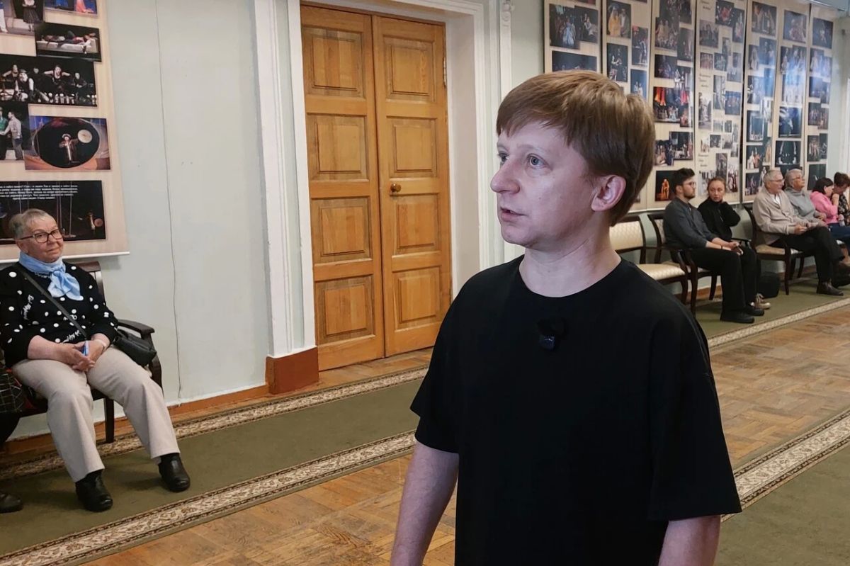 Московские актеры привезли в Магадан спектакль «Запретный плод» Московские актеры привезли в Магадан спектакль «Запретный плод»