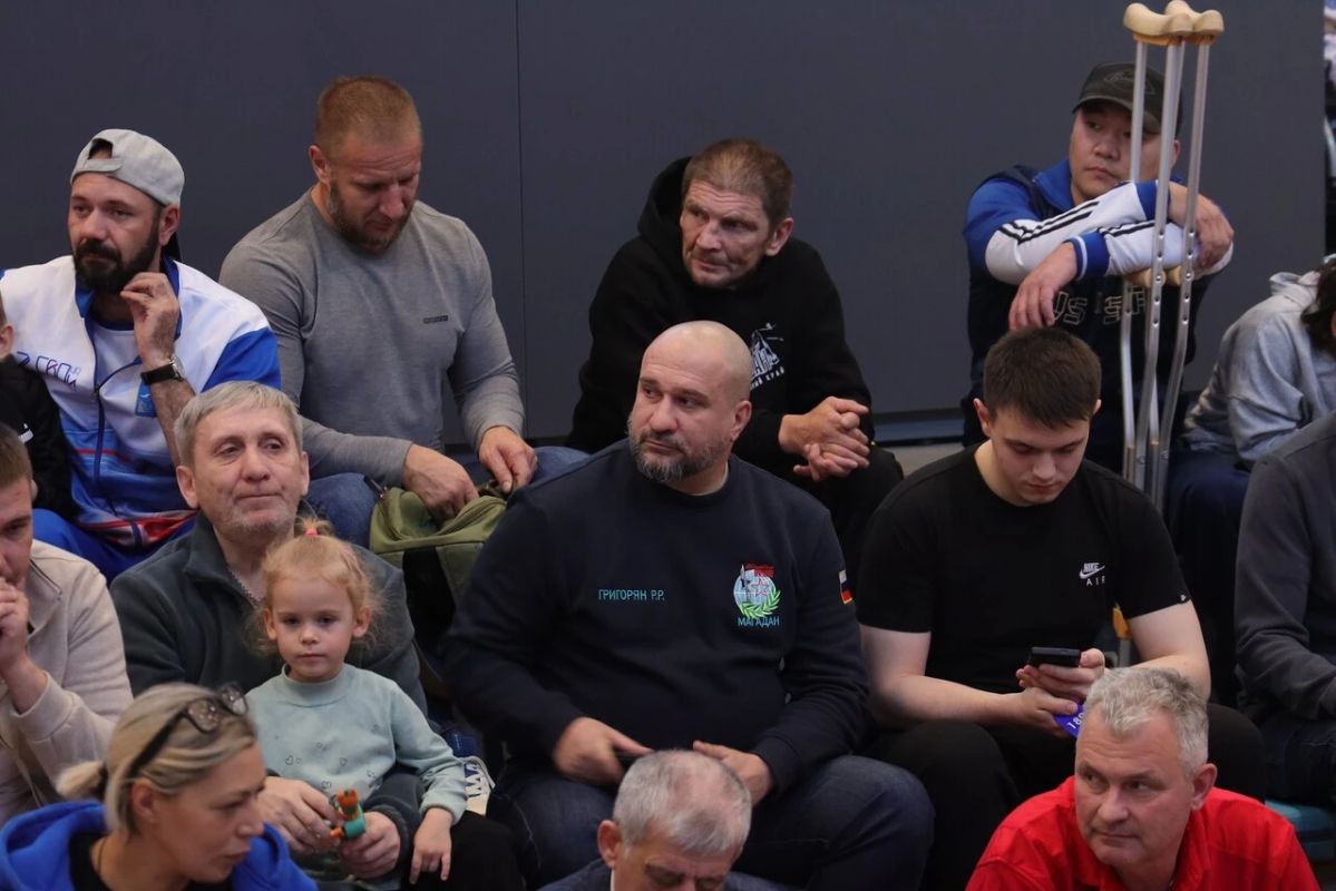 В Магадане завершился спортивный праздник для ветеранов и людей с ОВЗ В Магадане завершился спортивный праздник для ветеранов и людей с ОВЗ