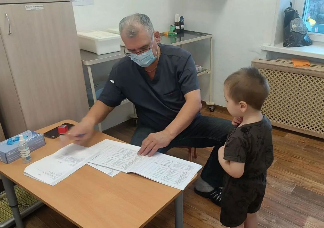 Продолжается выездная работа врачей Магаданской областной больницы Продолжается выездная работа врачей Магаданской областной больницы